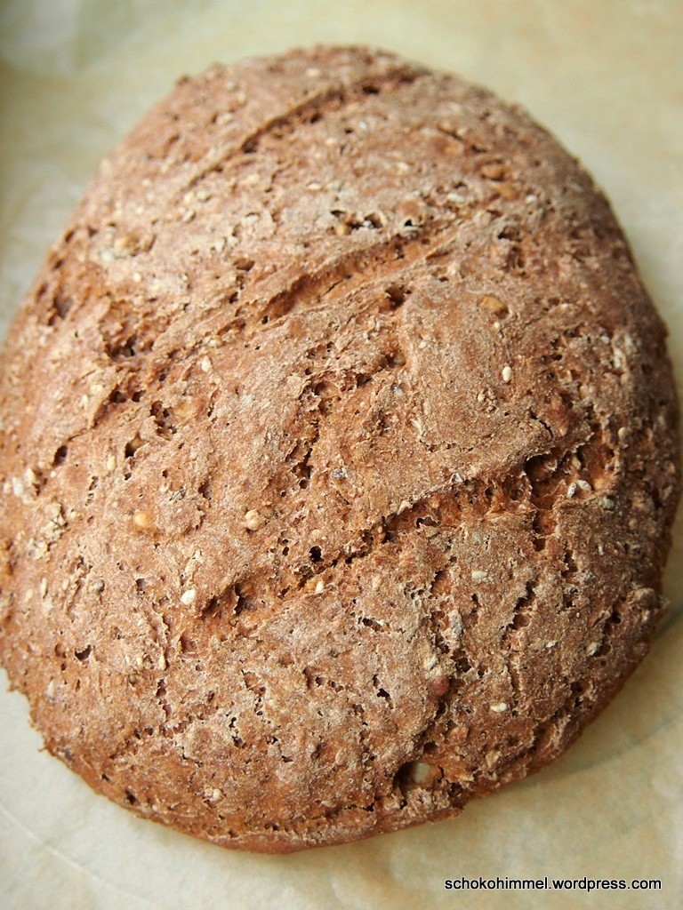 Für einen gesunden Start in die neue Woche: Roggen-Vollkorn-Brot ...